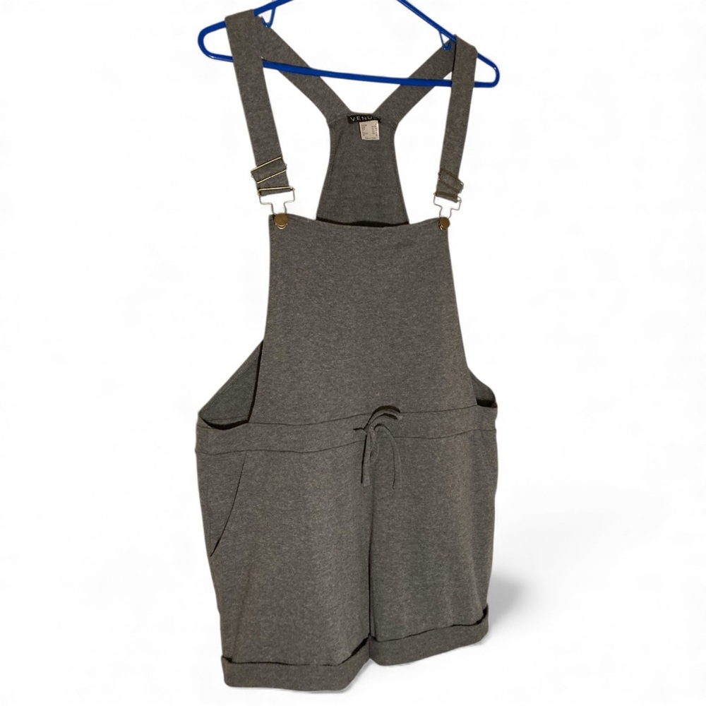 Venus Gray Overalls with Adjustable Straps Size Medium Soft EUC Romper